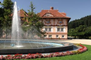 ll-jurkovicov-dom-s-fontanou-2